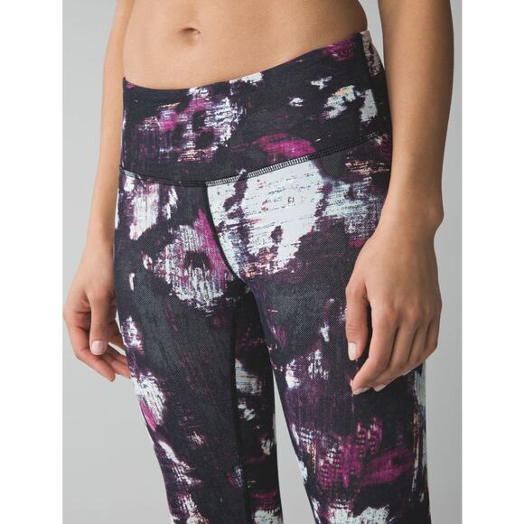 Lululemon Wunder Under Crop III Kara Blossom Sz 4 - Picture 2 of 5